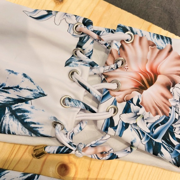 Swim suit - Picture 2 of 2